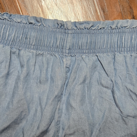 Aerie Chambray Medium Blue Pull On Shorts - Picture 6 of 12